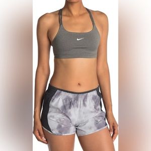NWT NIKE Indy Strappy Sports Bra